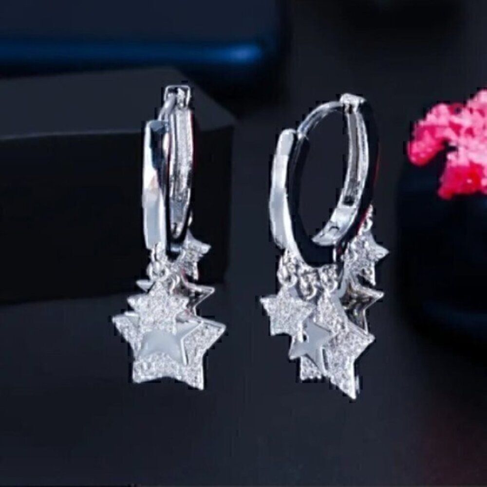 Silver Shiny Zircon Inlaid Star Pendant Hoop Earrings Copper